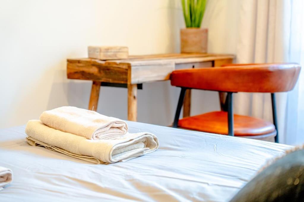 Superbe Appartement Neuf, Climatise Centre Village Le Plan-de-la-Tour Eksteriør bilde