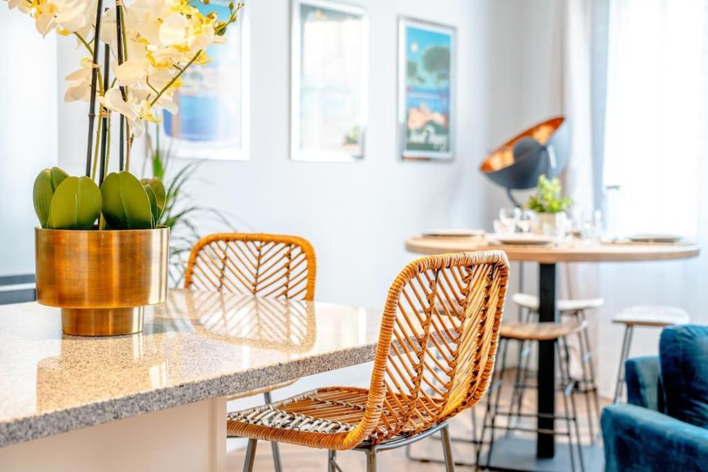 Superbe Appartement Neuf, Climatise Centre Village Le Plan-de-la-Tour Eksteriør bilde