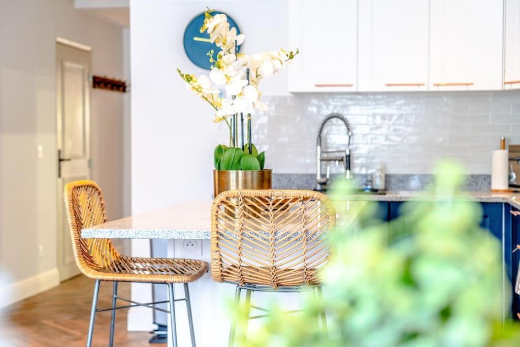 Superbe Appartement Neuf, Climatise Centre Village Le Plan-de-la-Tour Eksteriør bilde